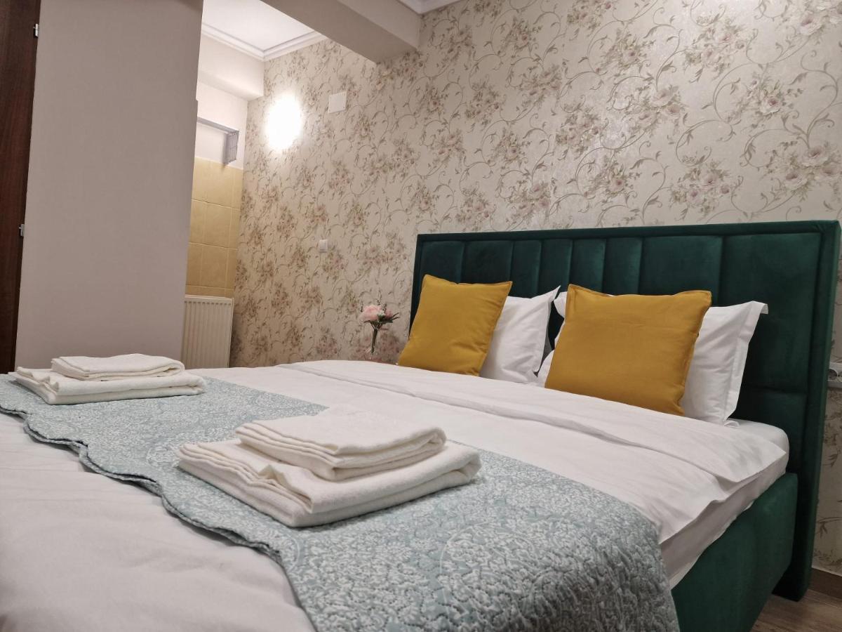 בוקרשט Laroka House Beautiful Apartment Universitate Center מראה חיצוני תמונה
